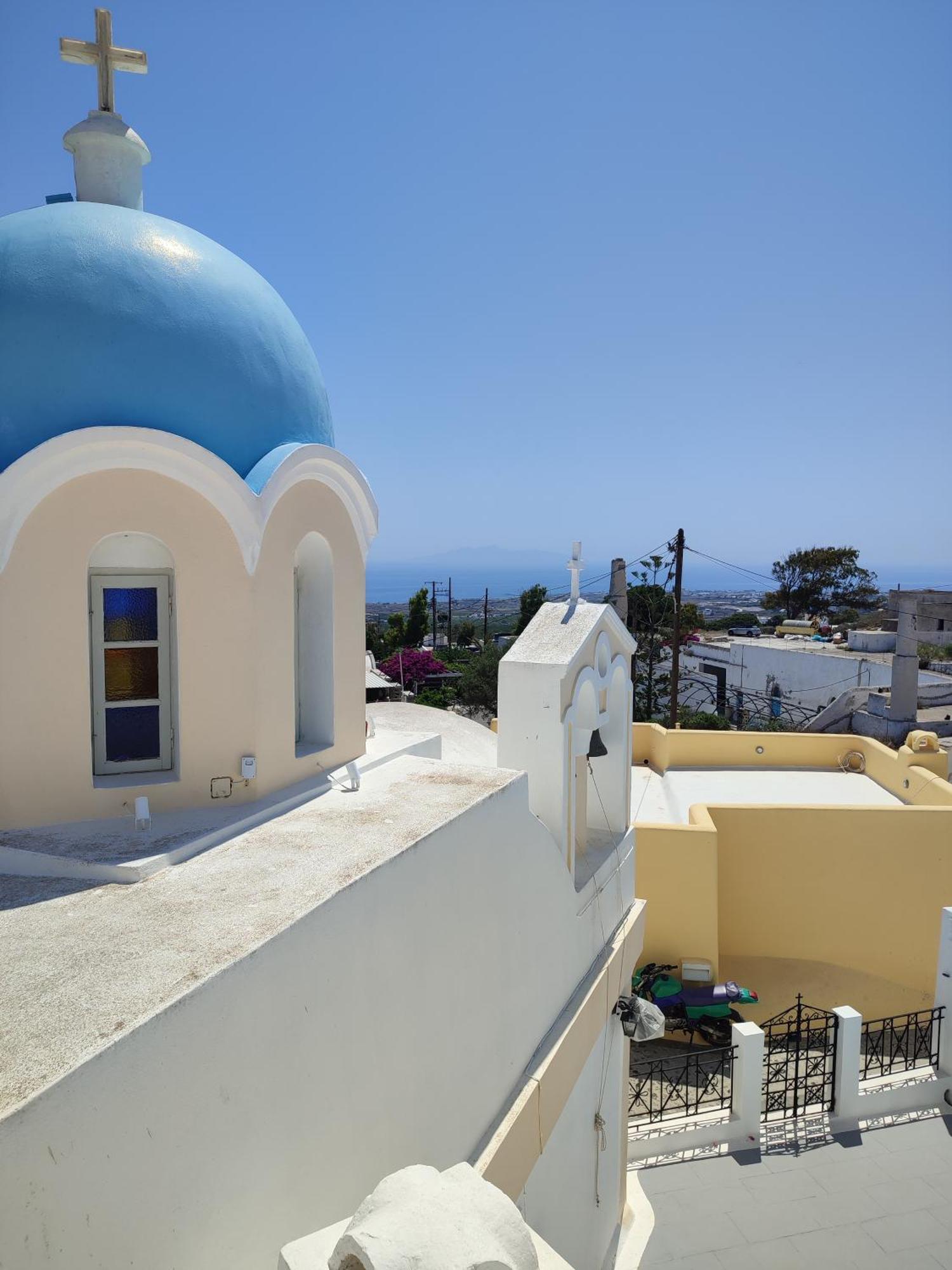 Central Santorini Serenity Rooms Fira  Exterior foto